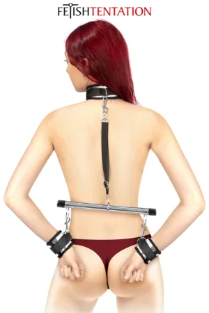 Menottes et collier de soumission – Fetish Tentation - 94edenstreet.com - sexshop en ligne