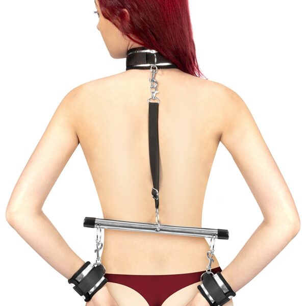 Menottes et collier de soumission – Fetish Tentation
