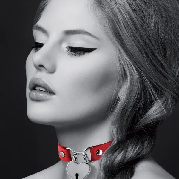 Collier rouge cadenas coeur – Bijoux Pour Toi