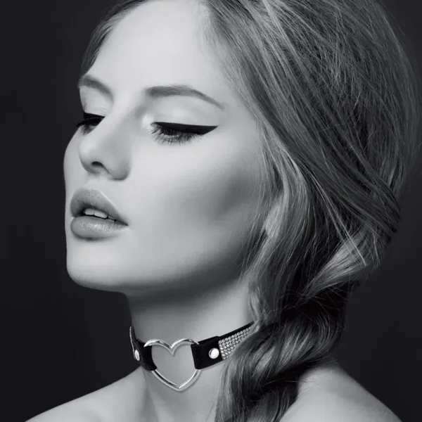 Collier strass et coeur – Bijoux Pour Toi