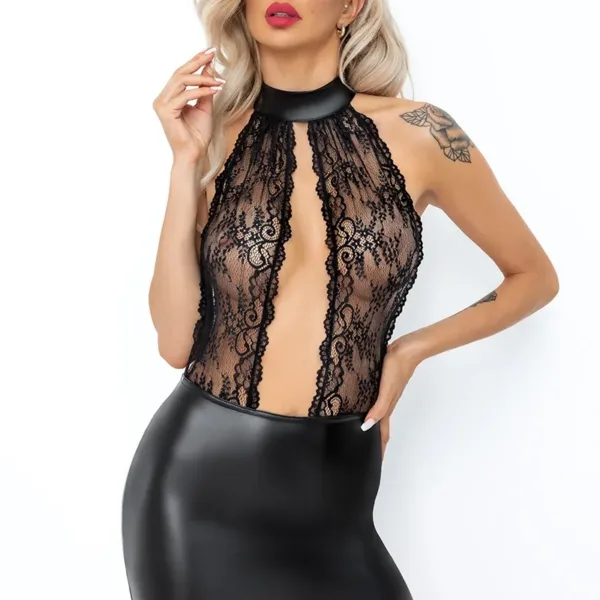 Robe courte wetlook et dentelle F279
