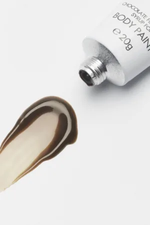 Peinture corporelle au chocolat – Bijoux Indiscret - 94edenstreet.com - sexshop en ligne