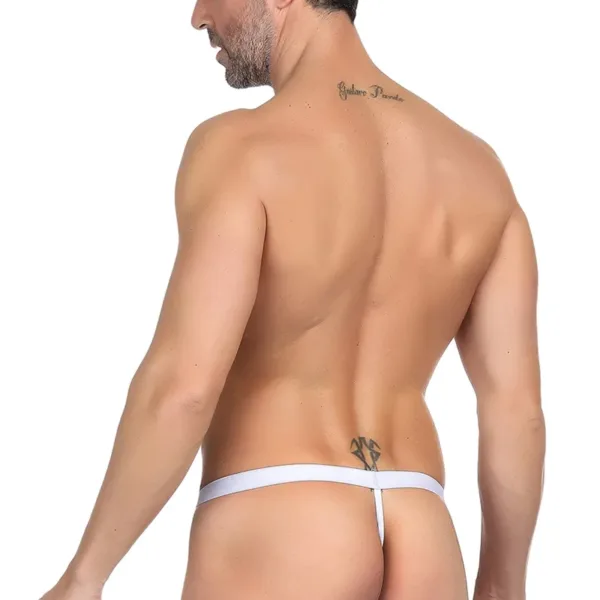 String homme blanc résille