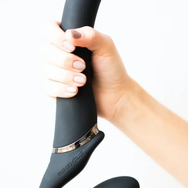 Strap-on-me vibrant noir XL