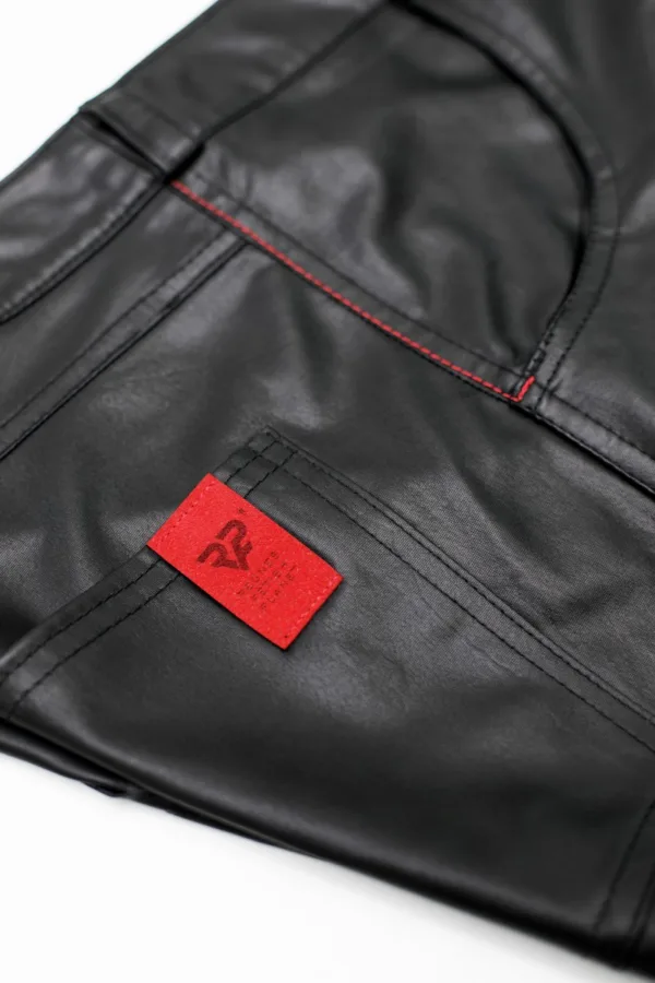 Bermuda wetlook – Regnes - 94edenstreet.com - sexshop en ligne