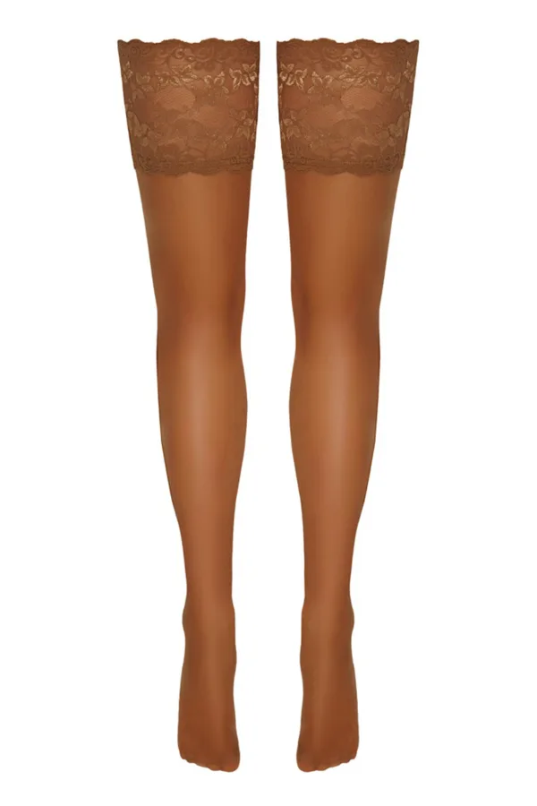 Bas autofixants large jarretière dentelle beige – Cotelli Legwear - 94edenstreet.com - sexshop en ligne