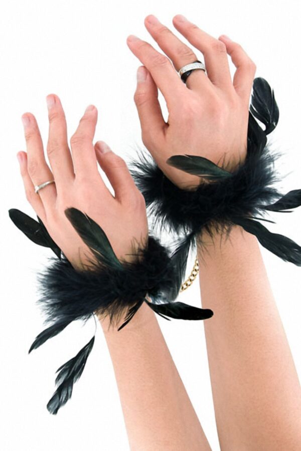 Menottes à plumes – Sweet Caress - 94edenstreet.com - sexshop en ligne