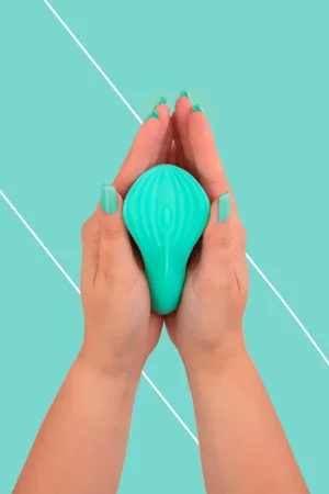 Mini vibro rechargeable SilkenTouch vert – FairyGasm - 94edenstreet.com - sexshop en ligne